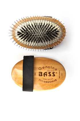 Bass Brush A5 Oval Boar/Wire Hybrid Groomer palm style